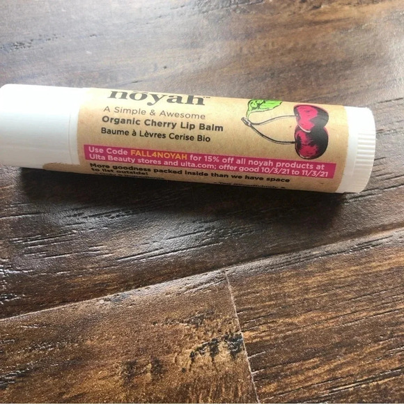 NEW Noyah Organic Cherry Lip Balm - Picture 4 of 5